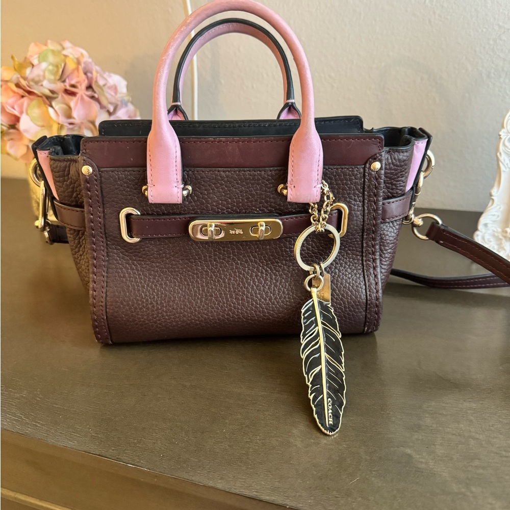 🐎Coach Mini (20) Swagger bag Oxblood
